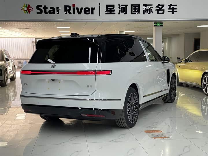 Nio ES8 2026 2026款 六座行政豪华版