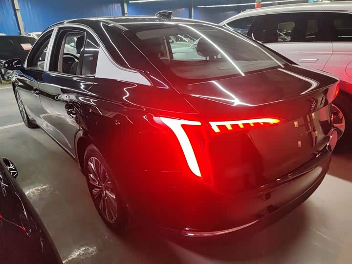 Hongqi E-QM5 2024 2024款 500km 出行版