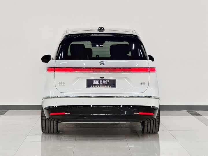 Nio ES8 2026 2026款 六座行政签名版