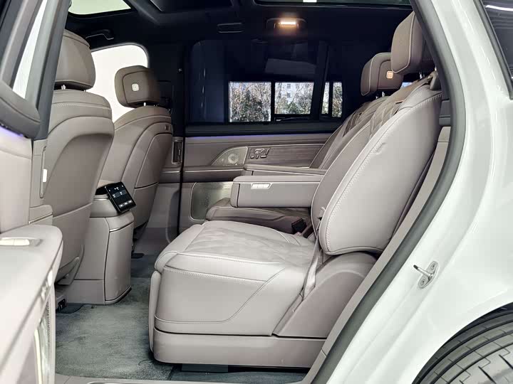 Nio ES8 2026 2026款 六座行政签名版