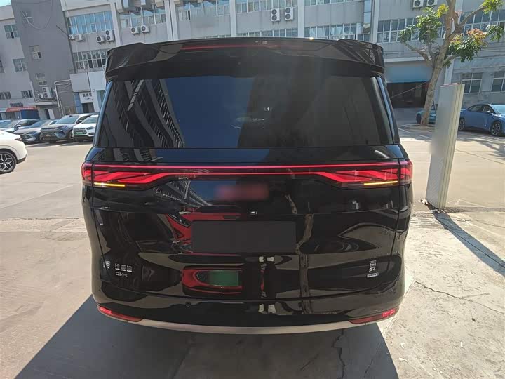 BYD Xia 2025 2025款 DM-i 1.5T 180km 超越型