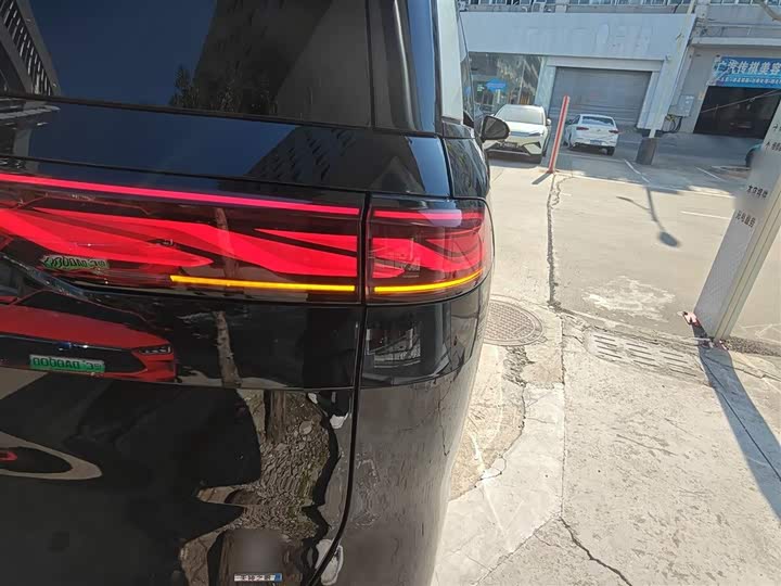 BYD Xia 2025 2025款 DM-i 1.5T 180km 超越型