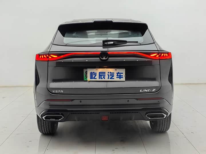 Changan UNI-Z Hybrid 2024 2024款 蓝鲸智电iDD 125km 卓越型
