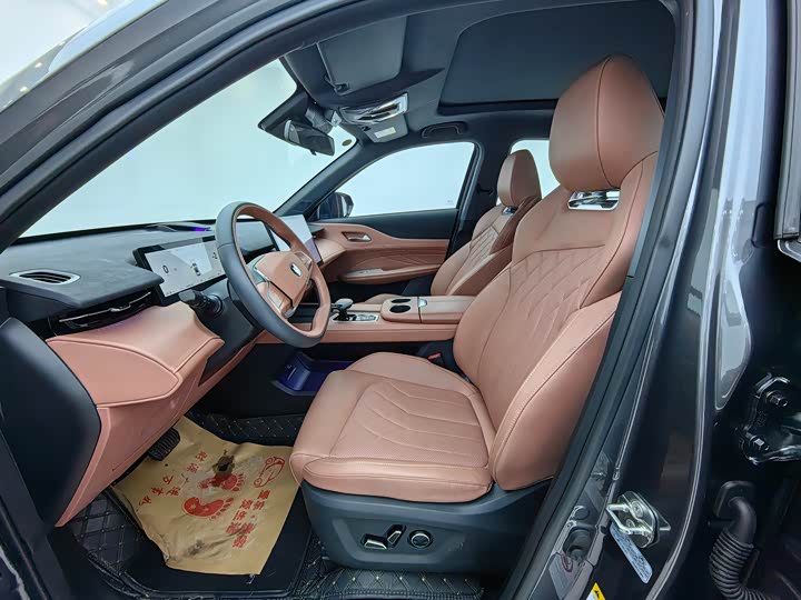 Changan UNI-Z Hybrid 2024 2024款 蓝鲸智电iDD 125km 卓越型