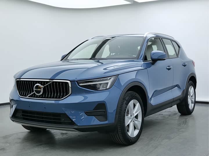 Volvo XC40 2024 2024款 B3 智行时尚版