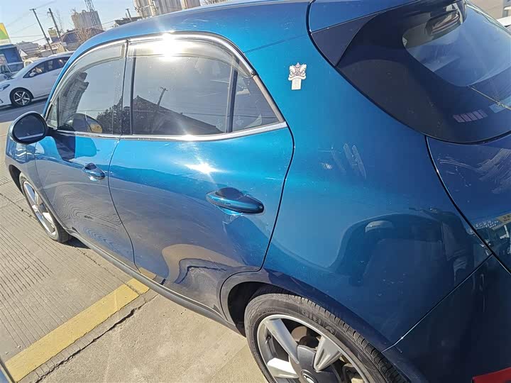 Ora Good Cat (03) 2023 2023款 401km标准续航 舒享型 磷酸铁锂