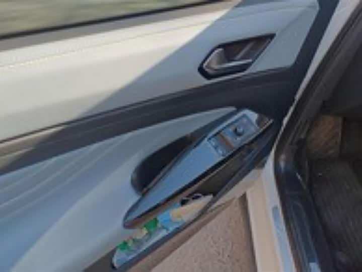 Volkswagen ID.4 X 2025 2025款 聪明款 纯净智享版