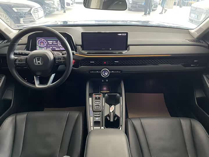 Honda Accord Hybrid 2023 2023款 2.0L e:PHEV 尊贵版