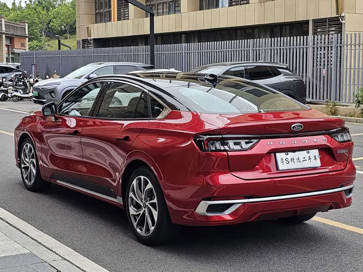 Ford Mondeo 2025 2025款 2.0T EcoBoost 至尊型