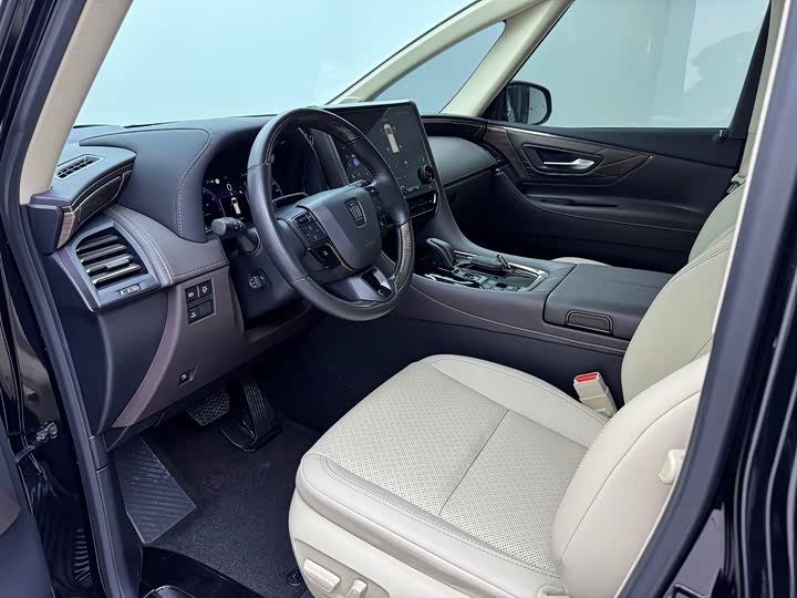 Toyota Vellfire 2024 2024款 皇冠 双擎 2.5L 至尊行政版