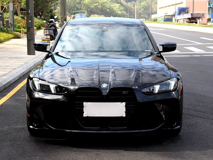 BMW M3 2024 2024款 M3四门轿车 M xDrive 雷霆版