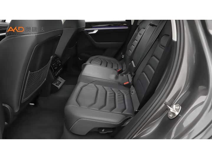 Volkswagen Touareg 2023 2023款 3.0TSI 锐享版 曜黑运动套装