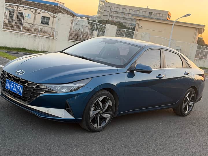 Hyundai Elantra N line 2023 2023款 1.5L CVT LUX尊贵版