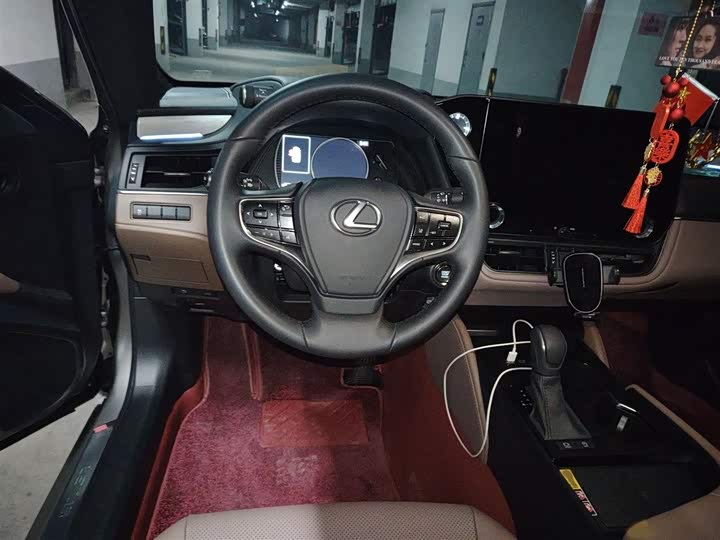 Lexus ES 2025 2025款 200 臻享版