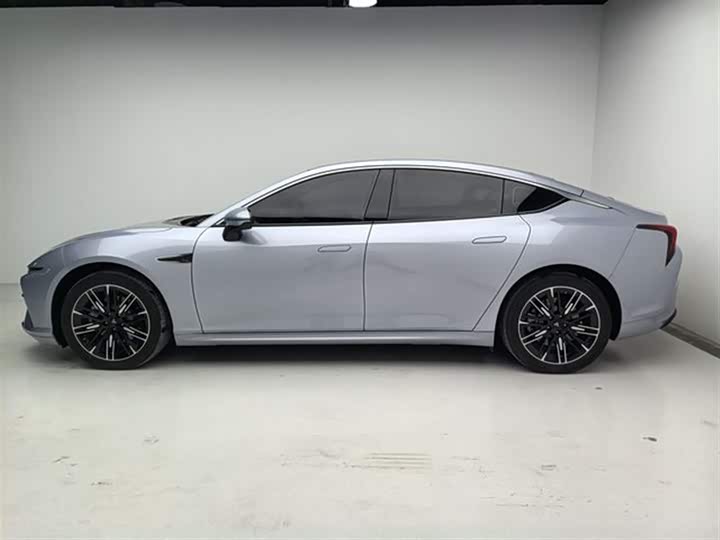 Hozon S 2023 2023款 纯电 520km 后驱Lite版