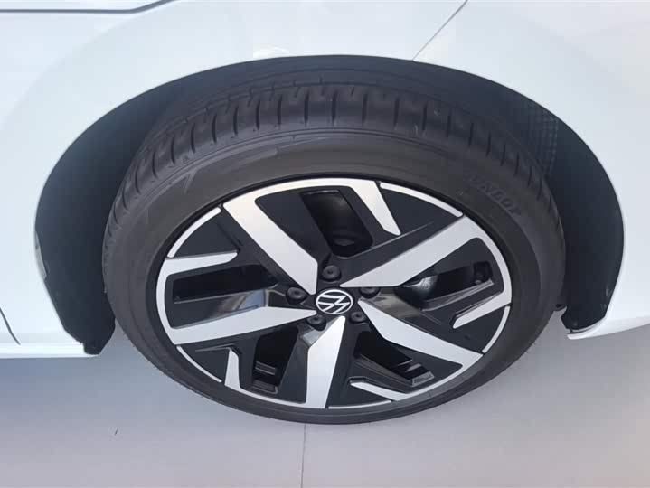 Volkswagen Lamando L 2025 2025款 凌渡L 280TSI DSG酷辣版