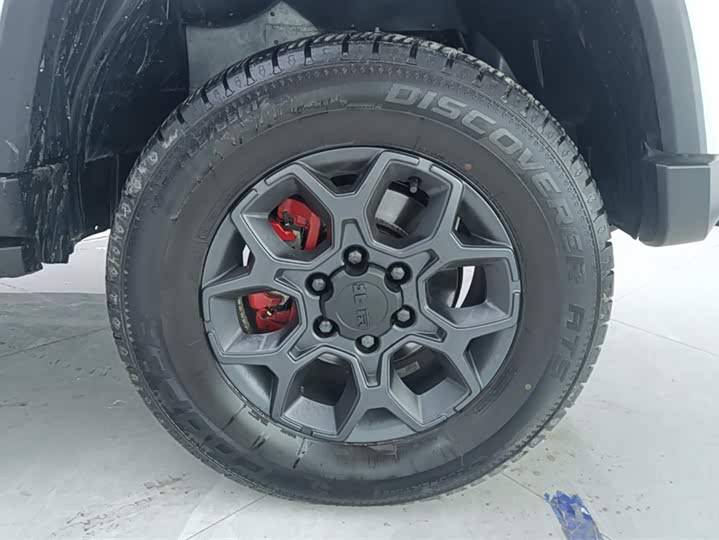 BAIC Beijing BJ40 2024 2024款 2.0D 刀锋英雄荣耀版