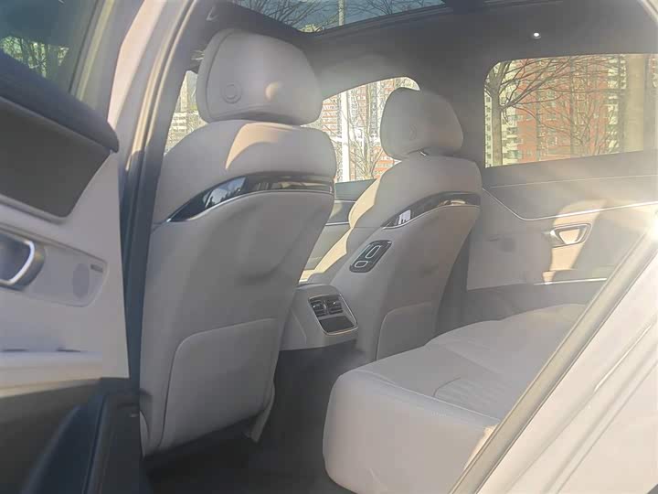 BYD Han 2025 2025款 DM-i 智驾版 125KM激光雷达旗舰型