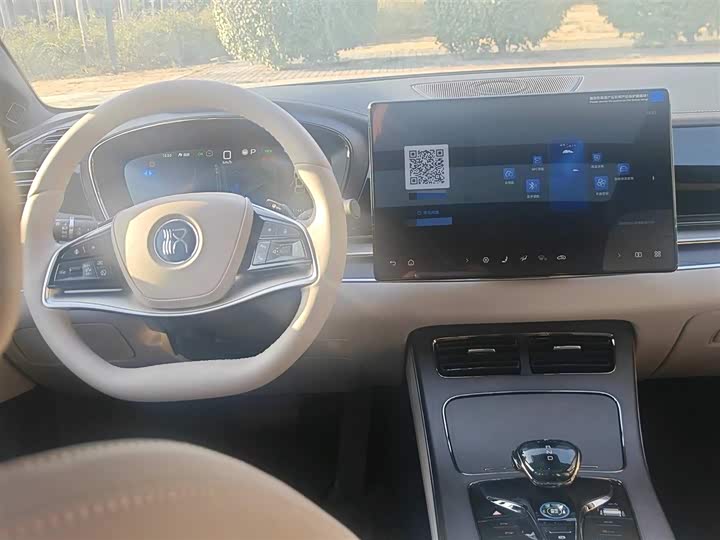 BYD Han 2025 2025款 DM-i 智驾版 125KM激光雷达旗舰型