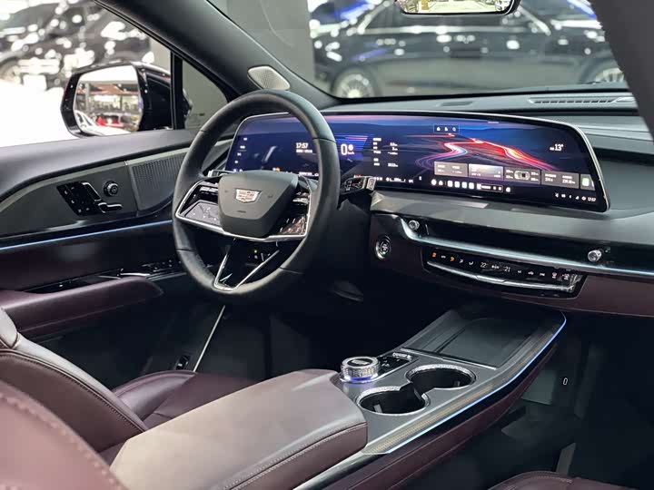 Cadillac XT5 2025 2025款 2.0T 铂金型