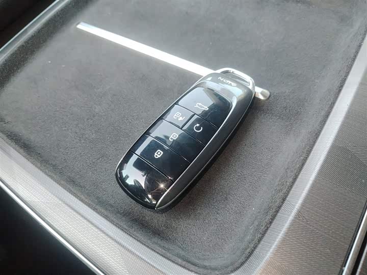 GAC Aion V 2024 2024款 Plus 70 星耀版 磷酸铁锂