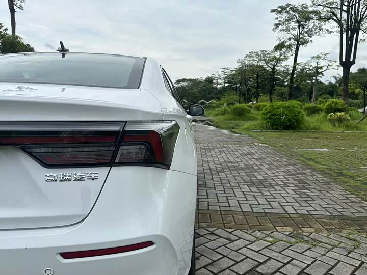 Chery Omoda S5 (Arrizo 5 Plus) 2021 2021款 小AI 1.5L 手动享PLUS