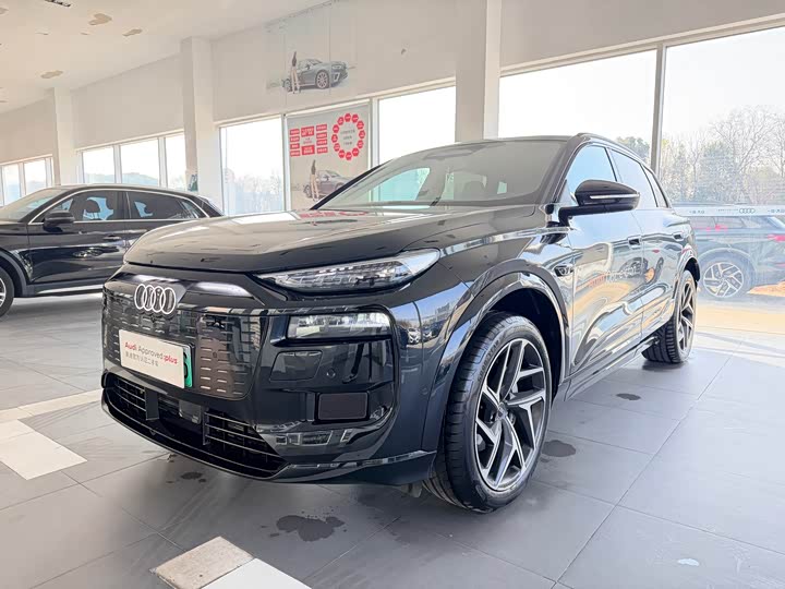 Audi Q6L e-tron 2026 2026款 首发领航版