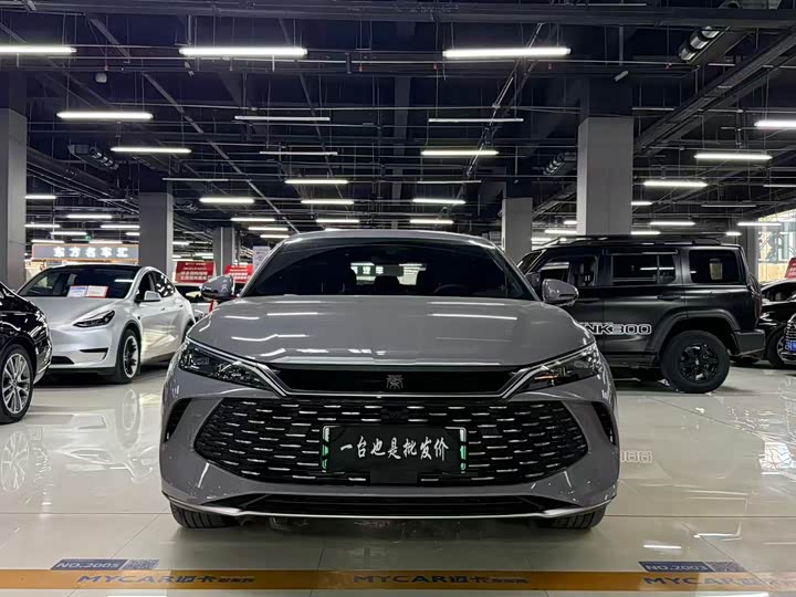 2026 BYD Qin L