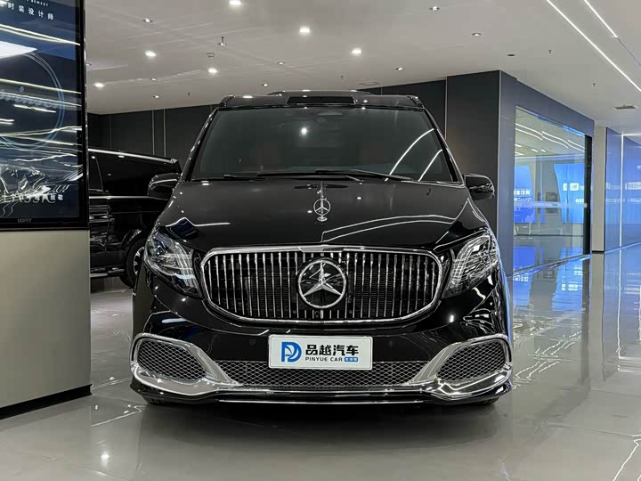 Mercedes-Benz Vito 2024 2024款 2.0T 商务版 7座
