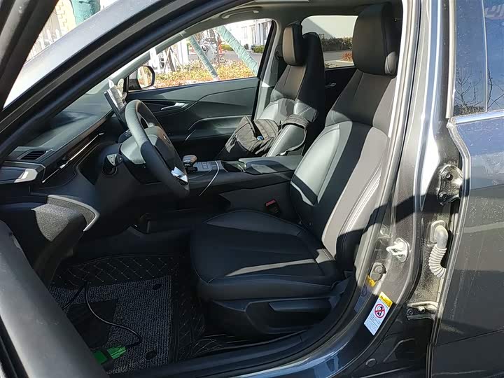 Changan Eado Plus 2025 2025款 蓝鲸 1.5T 500Bar尊贵型