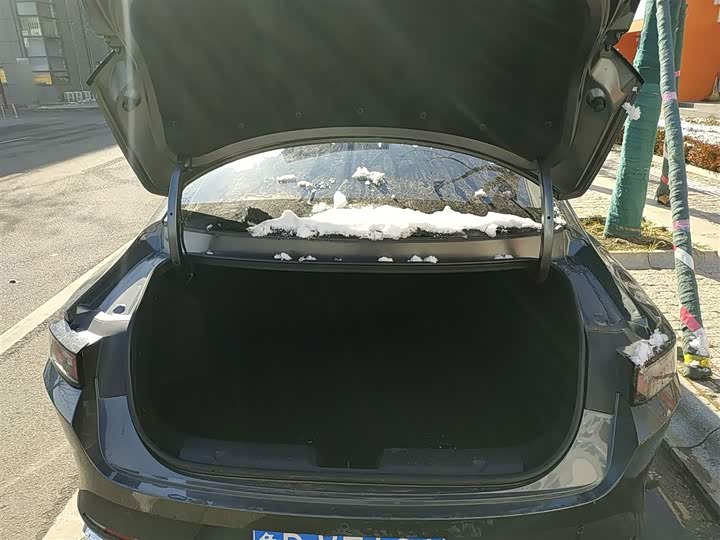 Changan Eado Plus 2025 2025款 蓝鲸 1.5T 500Bar尊贵型