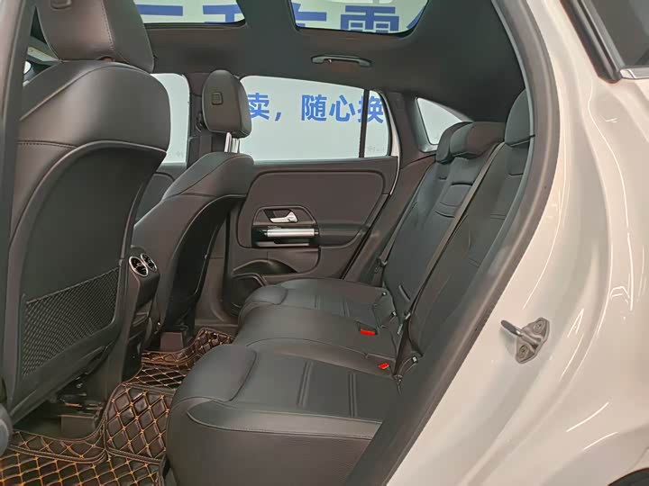 Mercedes-Benz GLA-Class 2023 2023款 GLA 220