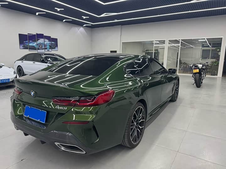 BMW 8 Series 2022 2022款 840i 四门轿跑车 M运动套装