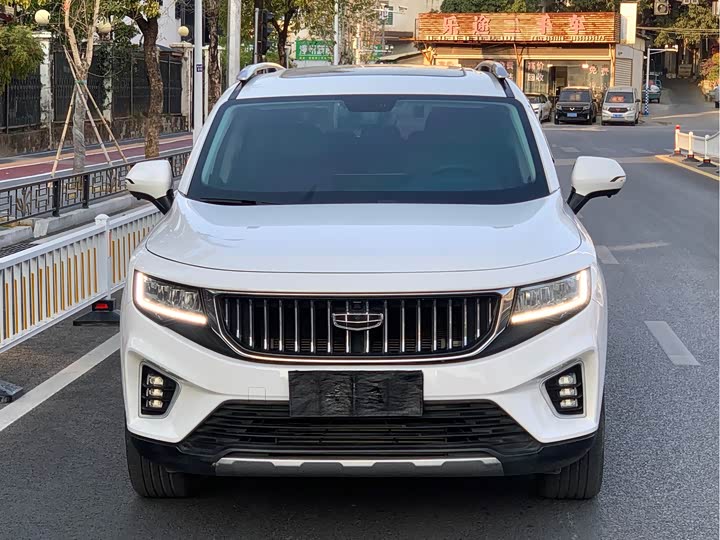 Geely Okavango 2022 2022款 1.8TD 自动尊贵型 7座