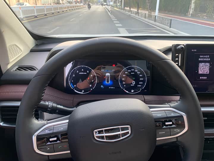 Geely Okavango 2022 2022款 1.8TD 自动尊贵型 7座