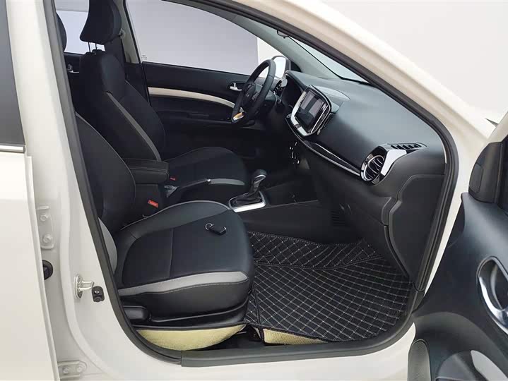 Kia KX1 2021 2021款 1.4L 自动趣享版