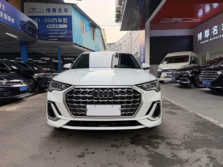 Audi Q3 2024 2024款 35 TFSI 时尚动感型