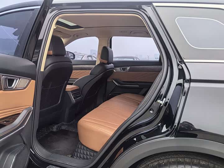 Bestune T99 2023 2023款 2.0T 自动尊享型（8AT）