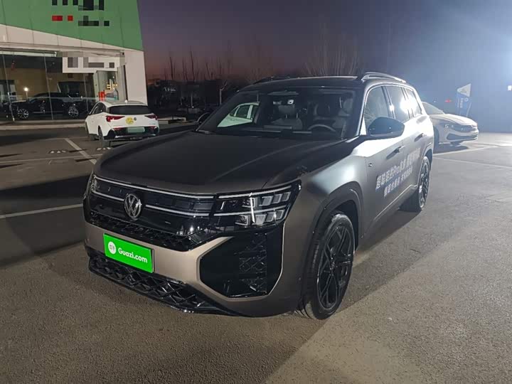 Volkswagen Teramont Pro 2025 2025款 途昂 Pro 450TSI 四驱登峰版