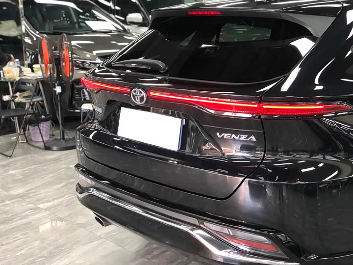 Toyota Venza 2024 2024款 2.0L CVT两驱豪华版