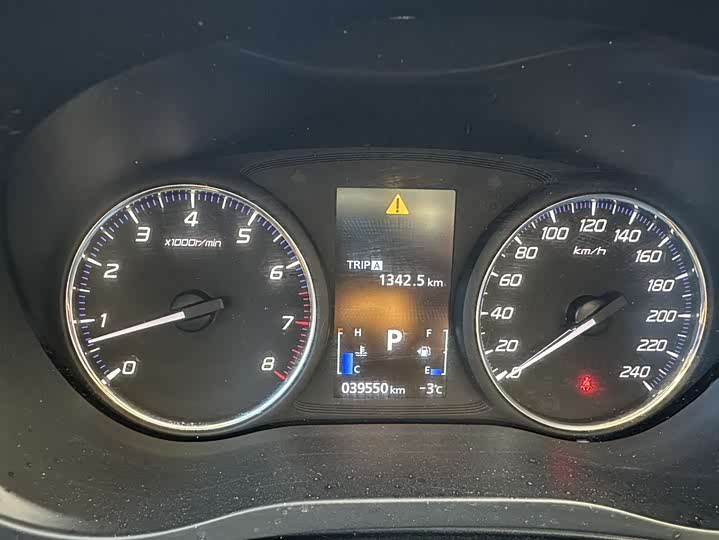 Mitsubishi Outlander 2021 2021款 改款 2.0L 两驱畅享版 5座