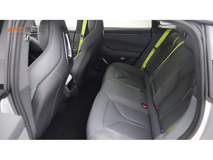 XPeng P7 2025 2025款 750 四驱高性能 Ultra