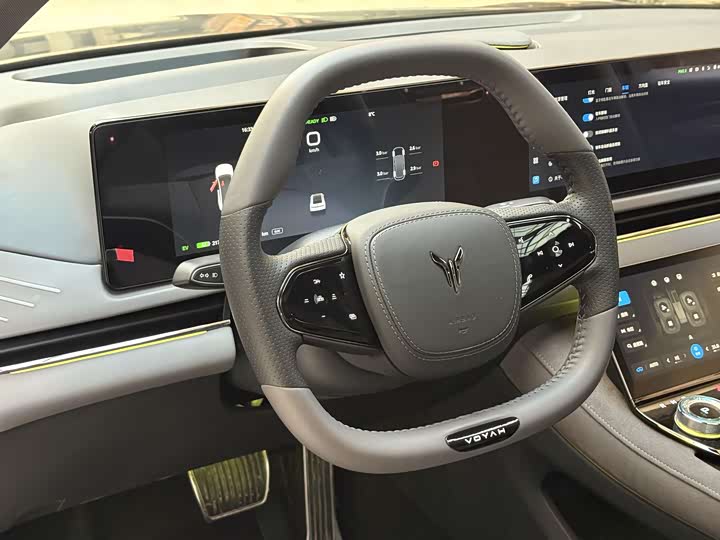 Voyah Passion 2024 2024款 PHEV 四驱超长续航旗舰版