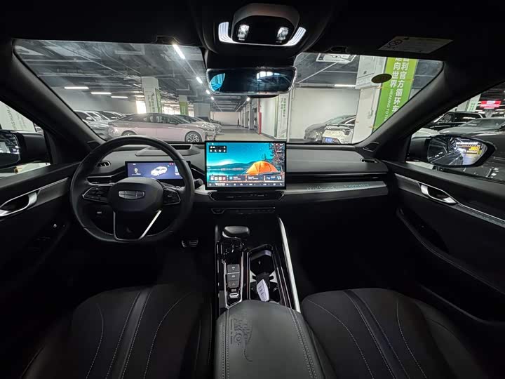 Geely Preface 2025 2025款 东方曜 2.0TD 望月版