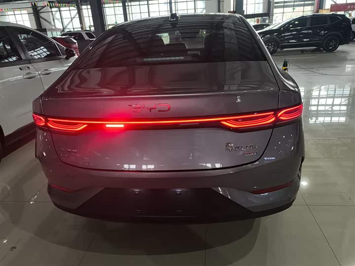 BYD Qin Plus 2025 2025款 EV 智驾版 510KM领先型