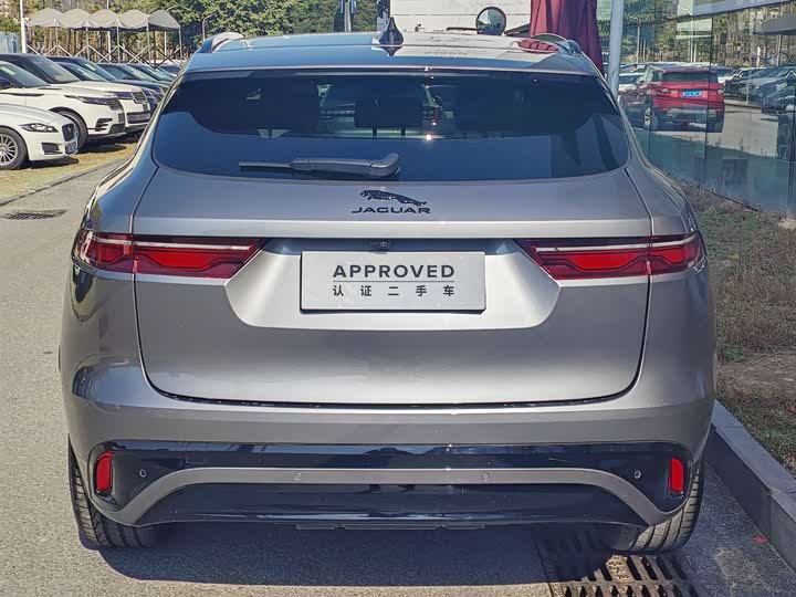 Jaguar F-Pace 2024 2024款 P250 R-Dynamic SE