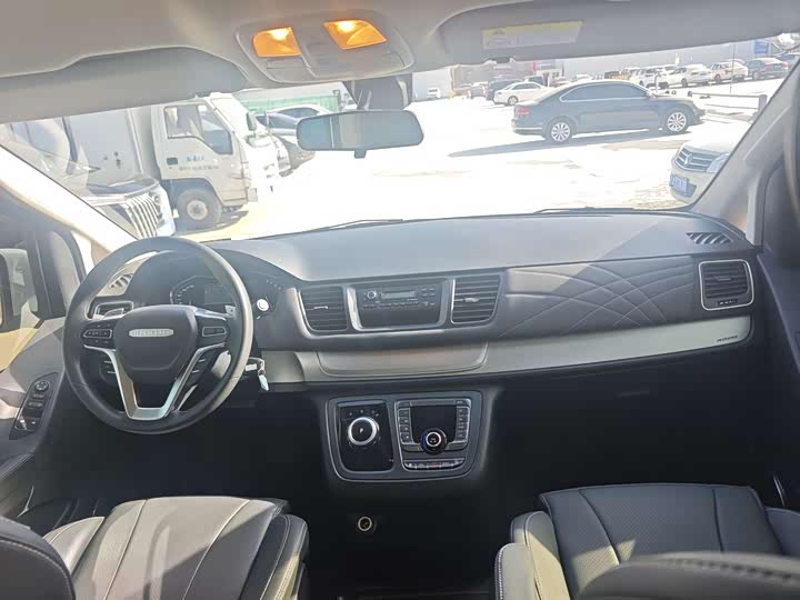 Maxus G20 2023 2023款 ES 2.0T 汽油自动超值版