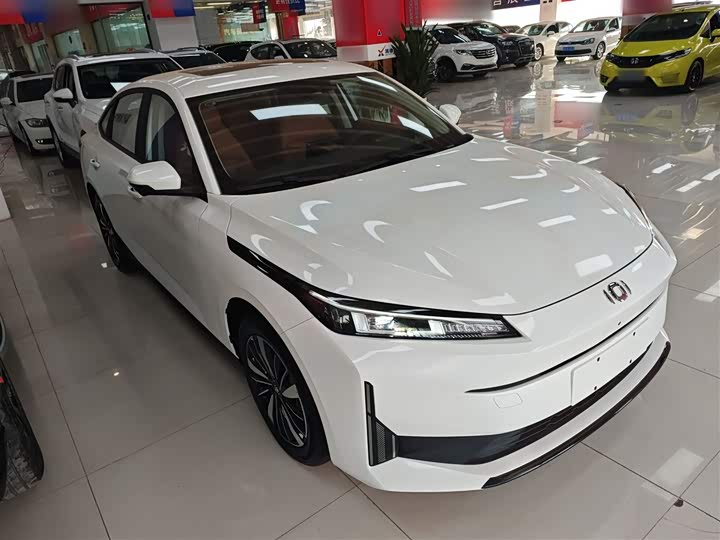 Changan Qiyuan (Nevo) A05 2025 2025款 真香版 70 超越型