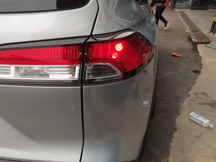 Toyota Frontlander 2024 2024款 2.0L CVT领先plus版