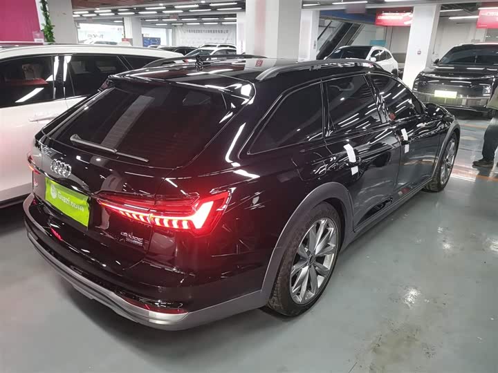 Audi A6 2023 2023款 allroad quattro 55 TFSI 尊享越野型